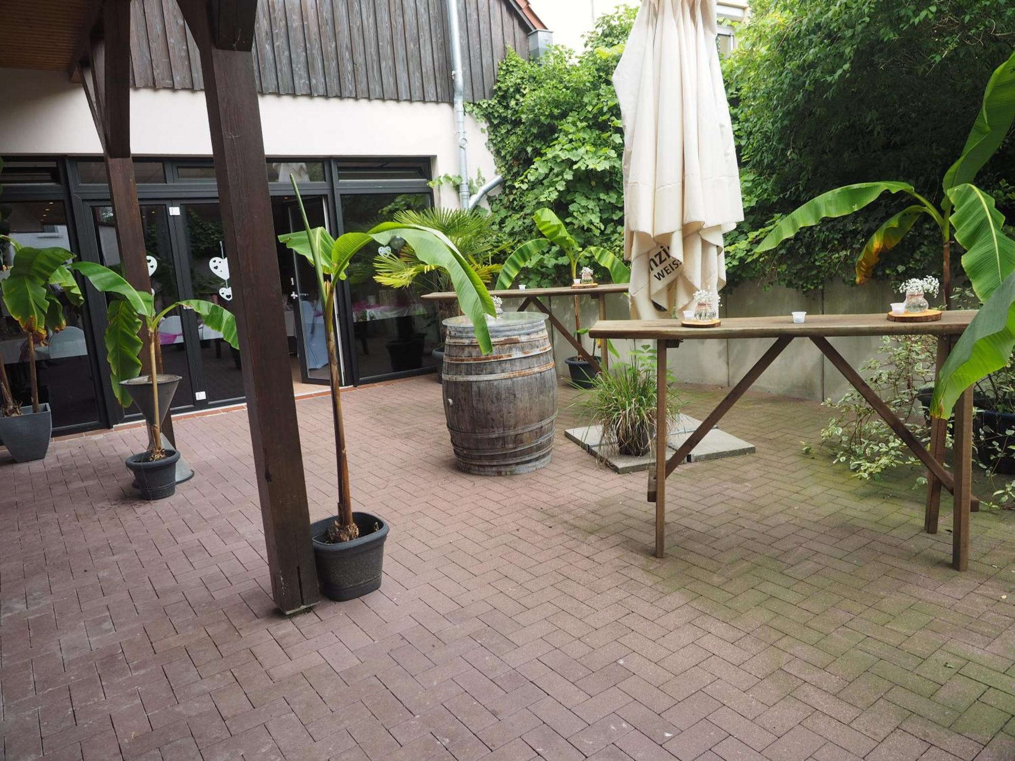 Apart Hotel Sarstedter Hof Exterior photo